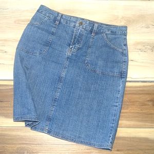 Denim skirt
